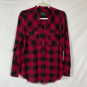 Rails Blouse Top S Plaid Red and Black V Neck Popover Frayed Hem